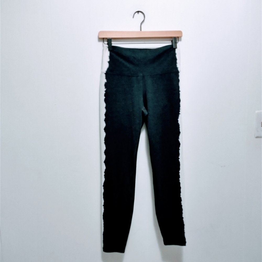 Old Navy tie dye balance leggings